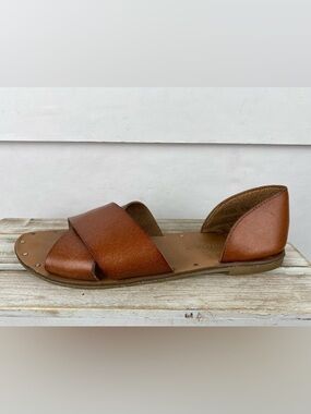 Cynthia Rowley Fiona brown cross-strap studded sandals women’s size 10.